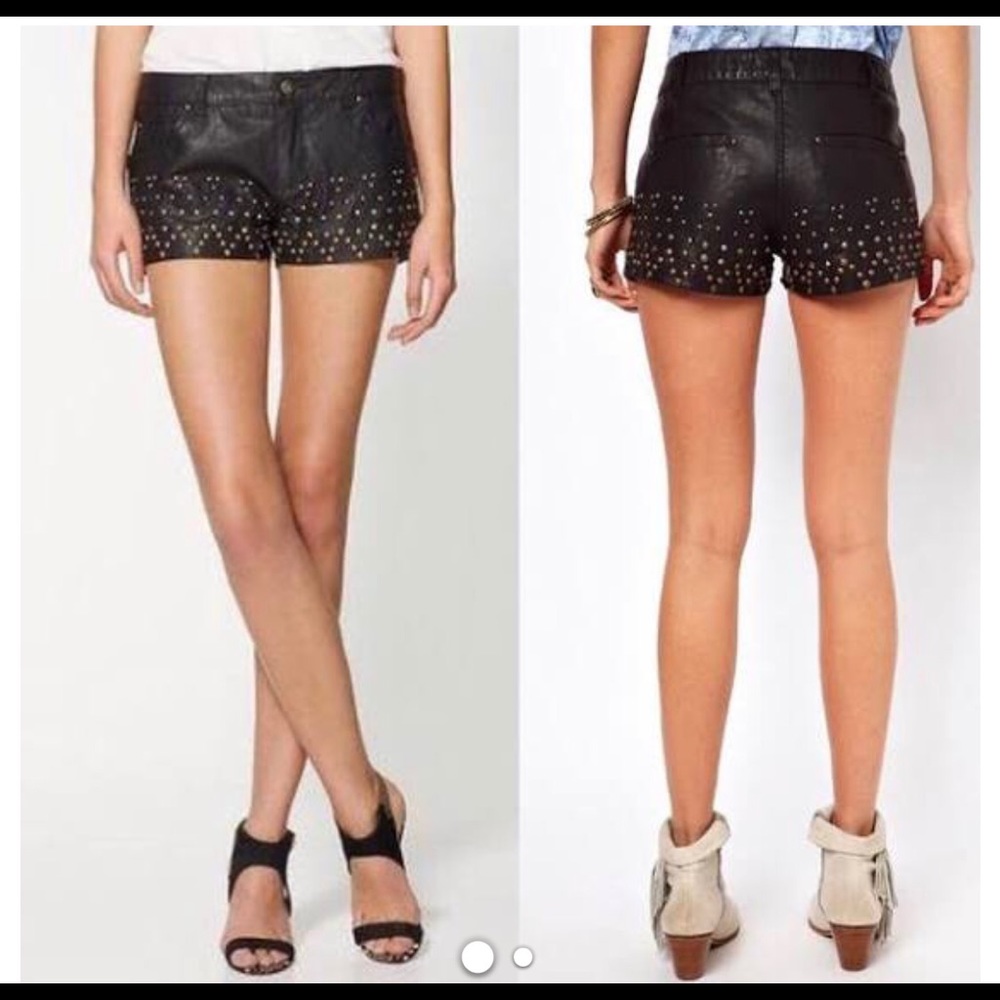 FREE PEOPLE - Vegan Leather Shorts / Black / 2